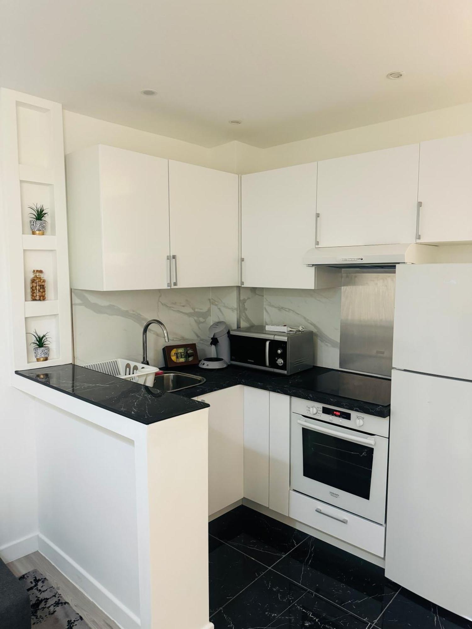 Charmante Appartement F2 Au Coeur De Paris 1Er Ngoại thất bức ảnh